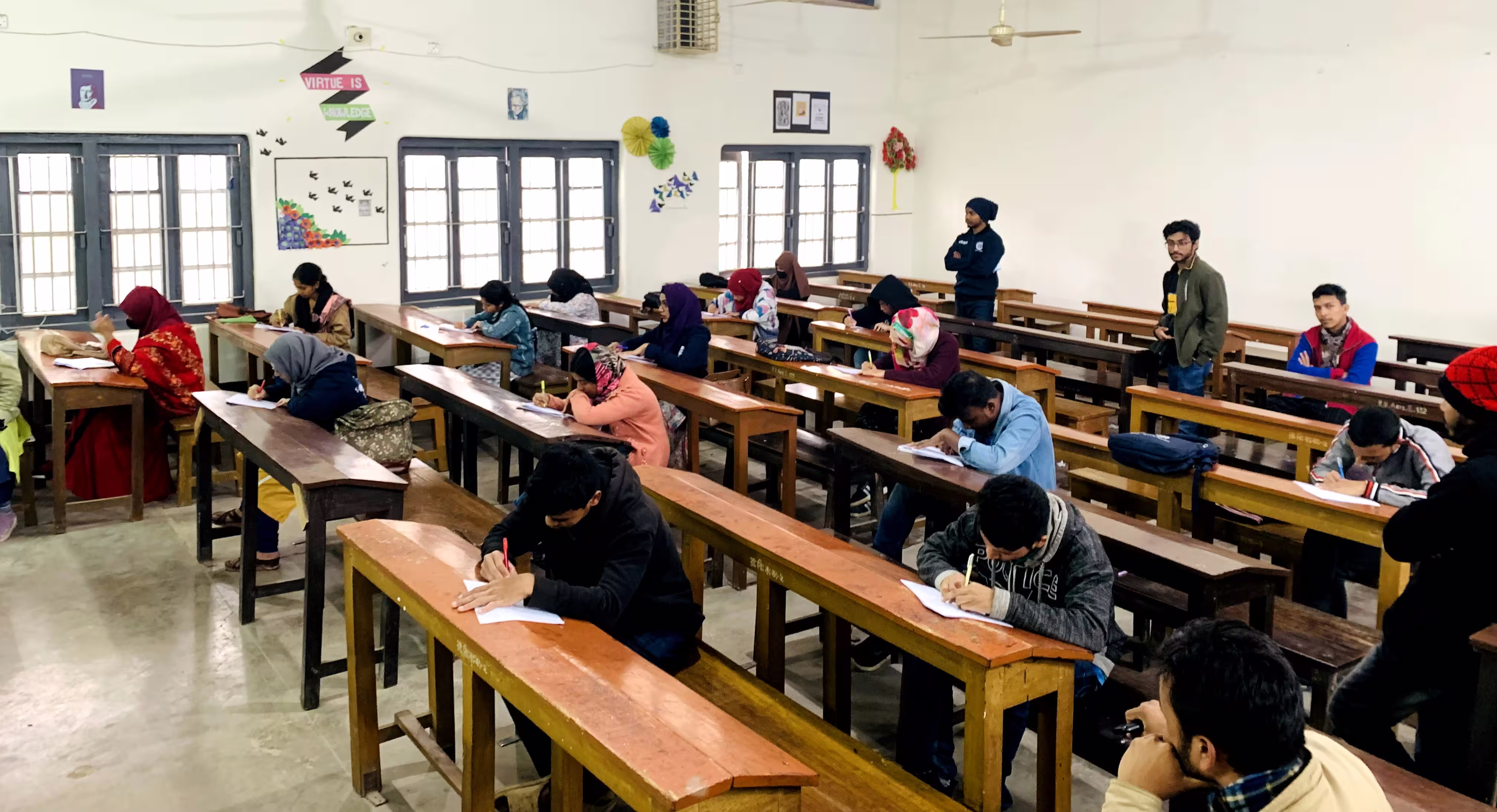 The Presentation Contest - Freshers Championship 2024 image